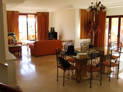 Estepona property: Duplex for sale in Estepona, Spain 254440