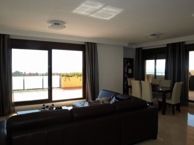 Estepona property: Penthouse with 3 bedroom in Estepona 254460