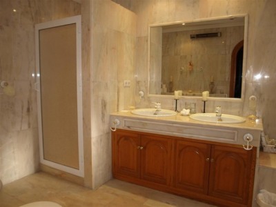 Estepona property: Malaga property | 4 bedroom Villa 254466