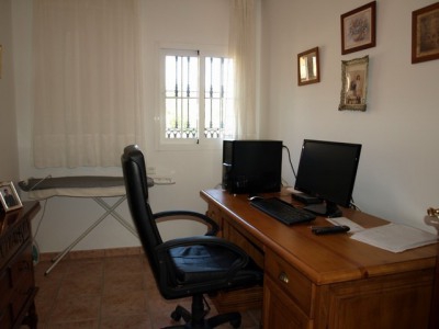 Estepona property: Townhome with 6 bedroom in Estepona 254479