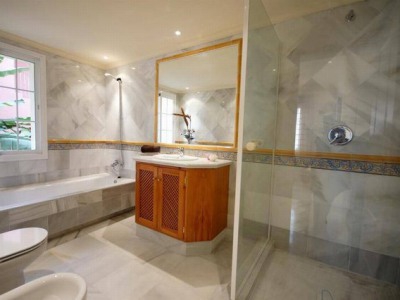 Benahavis property: Penthouse for sale in Benahavis, Malaga 254485