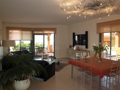 Benahavis property: Penthouse with 3 bedroom in Benahavis 254526