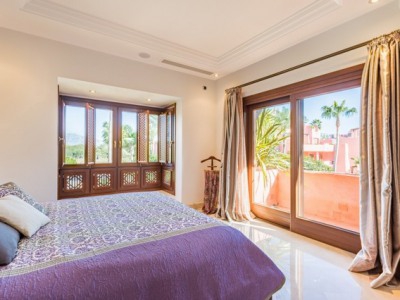 Estepona property: Penthouse with 3 bedroom in Estepona 254550