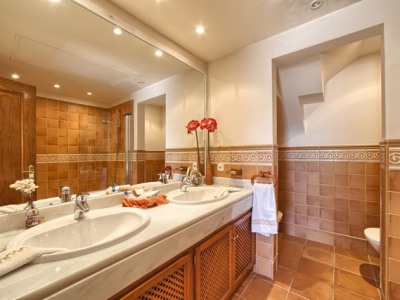Benahavis property: Penthouse for sale in Benahavis, Malaga 254559