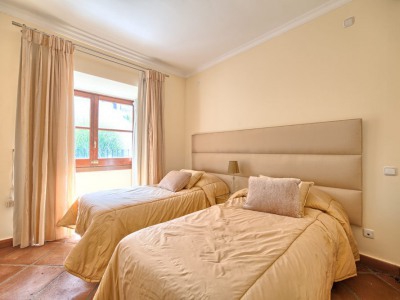 Benahavis property: Benahavis Townhome 254778