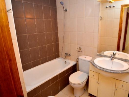 town Apartment 254955