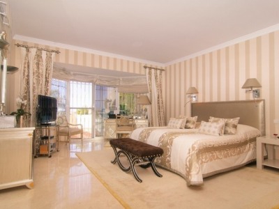 Marbella property: Villa with 3 bedroom in Marbella 255025