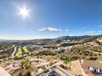Benahavis property: Penthouse for sale in Benahavis 255040