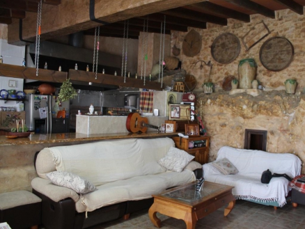 Pinoso property: Cave House for sale in Pinoso, Spain 255242
