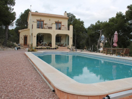 Pinoso property: Villa for sale in Pinoso, Spain 255276