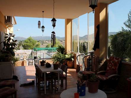 Elda property: Villa in Alicante for sale 255298
