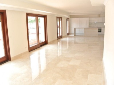 Marbella property: Penthouse for sale in Marbella, Spain 256091