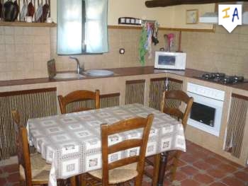 Farmhouse with 5 bedroom in town, Spain 256252