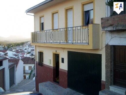 Villanueva Del Trabuco property: Townhome for sale in Villanueva Del Trabuco 256326