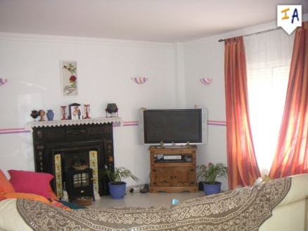 Villanueva De Algaidas property: Townhome with 4 bedroom in Villanueva De Algaidas, Spain 256347
