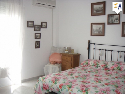 Villanueva De Algaidas property: Townhome in Malaga for sale 256347
