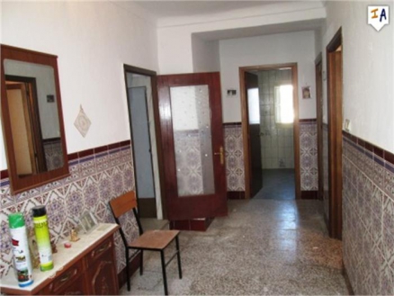 Castillo De Locubin property: Townhome for sale in Castillo De Locubin, Spain 256384