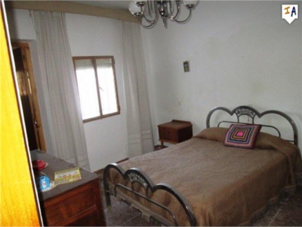 Castillo De Locubin property: Townhome for sale in Castillo De Locubin, Jaen 256384