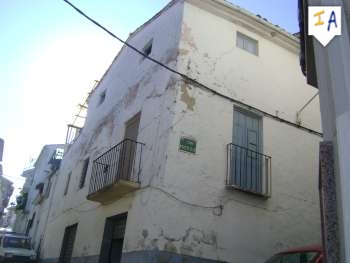 Castillo De Locubin property: Townhome for sale in Castillo De Locubin 256397