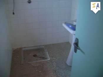 Castillo De Locubin property: Townhome for sale in Castillo De Locubin, Spain 256397