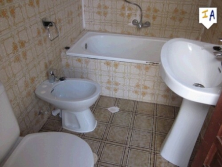 Alameda property: Malaga property | 4 bedroom Townhome 256429