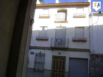 Castillo De Locubin property: Townhome for sale in Castillo De Locubin 256440