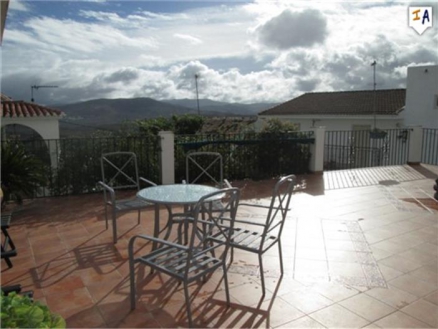 Townhome with 3 bedroom in town 256515