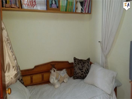 Sierra De Yeguas property: Malaga Townhome 256519