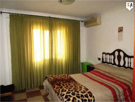 Castillo De Locubin property: Castillo De Locubin, Spain | Townhome for sale 256541