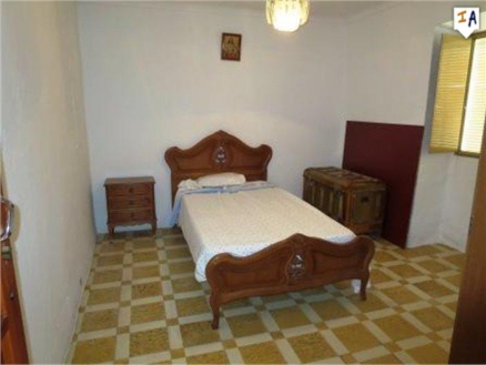 Townhome for sale in town,  256543