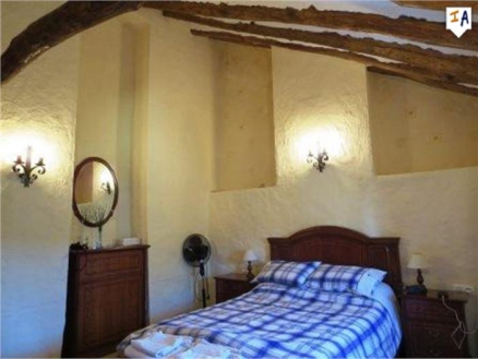 Villanueva De Algaidas property: Townhome with 5 bedroom in Villanueva De Algaidas 256563