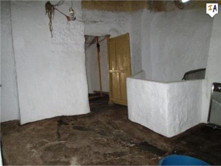 Castillo De Locubin property: Townhome for sale in Castillo De Locubin, Jaen 256564