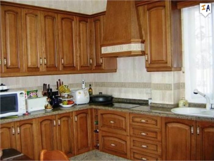 Townhome with 4 bedroom in town 256565