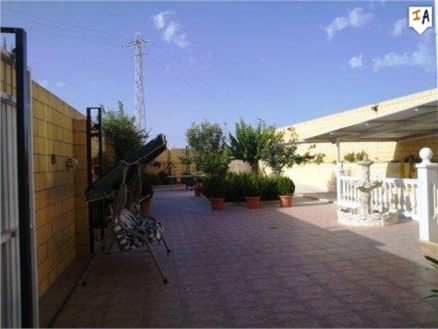 Townhome with 4 bedroom in town, Spain 256565