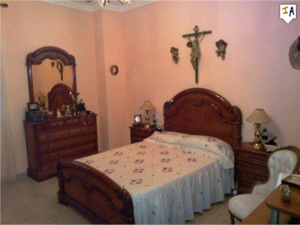 4 bedroom Townhome 256565