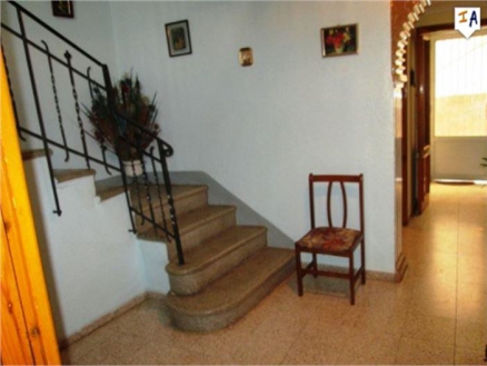 Castillo De Locubin property: Townhome with 4 bedroom in Castillo De Locubin, Spain 256599