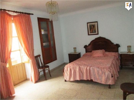 Castillo De Locubin property: Castillo De Locubin, Spain | Townhome for sale 256599
