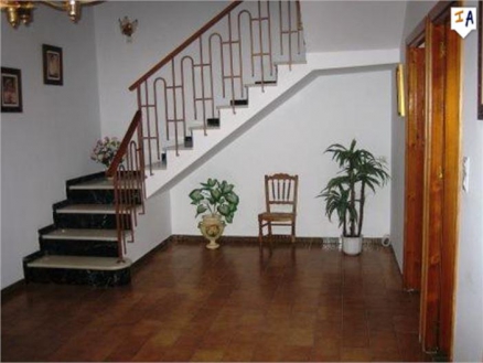 Cuevas De San Marcos property: Malaga property | 5 bedroom Townhome 256611