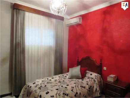 Townhome with 3 bedroom in town, Spain 256614