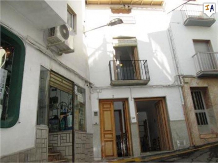 Castillo De Locubin property: Townhome for sale in Castillo De Locubin 256688