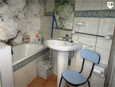 Zuheros property: Townhome for sale in Zuheros, Cordoba 256723