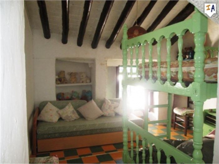 Zuheros property: Zuheros, Spain | Townhome for sale 256723