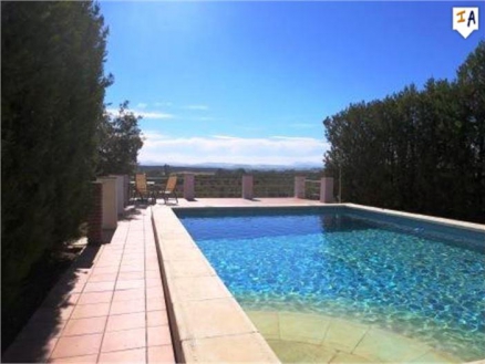 Villa for sale in town,  256762