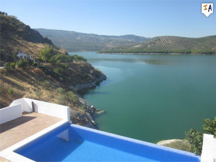 Iznajar property: Villa for sale in Iznajar, Spain 256774