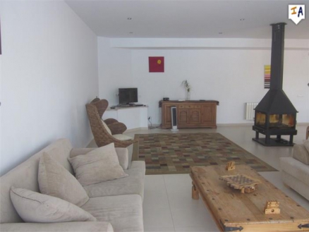 Iznajar property: Cordoba property | 5 bedroom Villa 256774