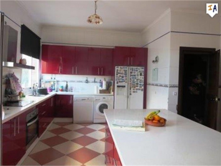 Villa with 8 bedroom in town 256801
