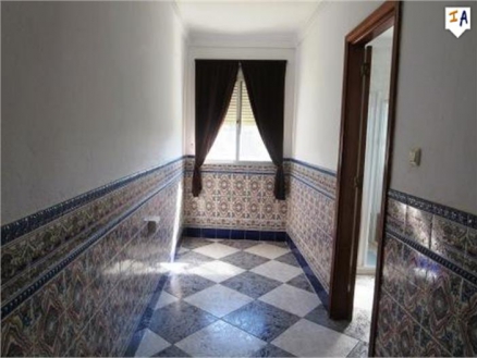 Villa with 4 bedroom in town, Spain 256812