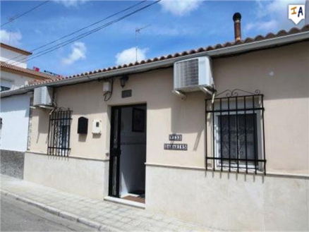 Villa for sale in town 256817