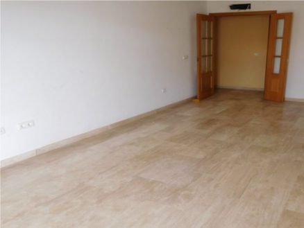 Apartment with 3 bedroom in town, Spain 256867