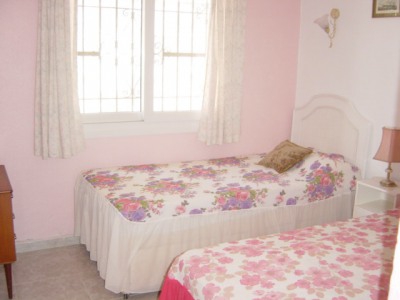 Estepona property: Villa with 3 bedroom in Estepona 257663